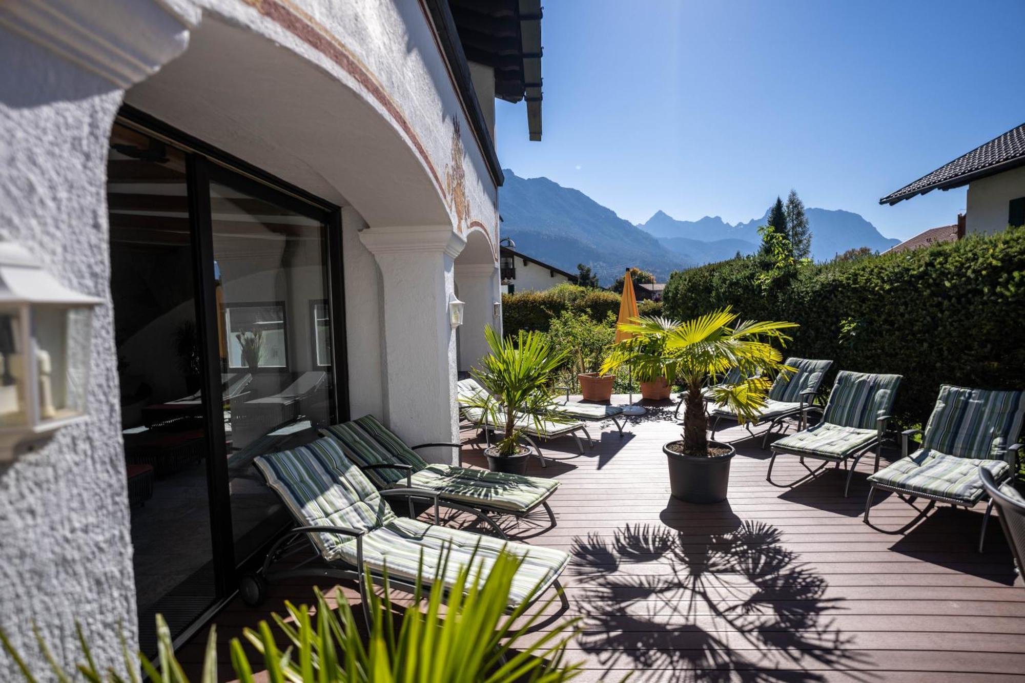 Parkhotel Wallgau 4 Sterne Superior Alpenjuwel Mit Spa Genuss, Golf & Wellness In Der Karwendel-Region Tradition Trifft Eleganz Im Stilvollen Rueckzugsort Kültér fotó
